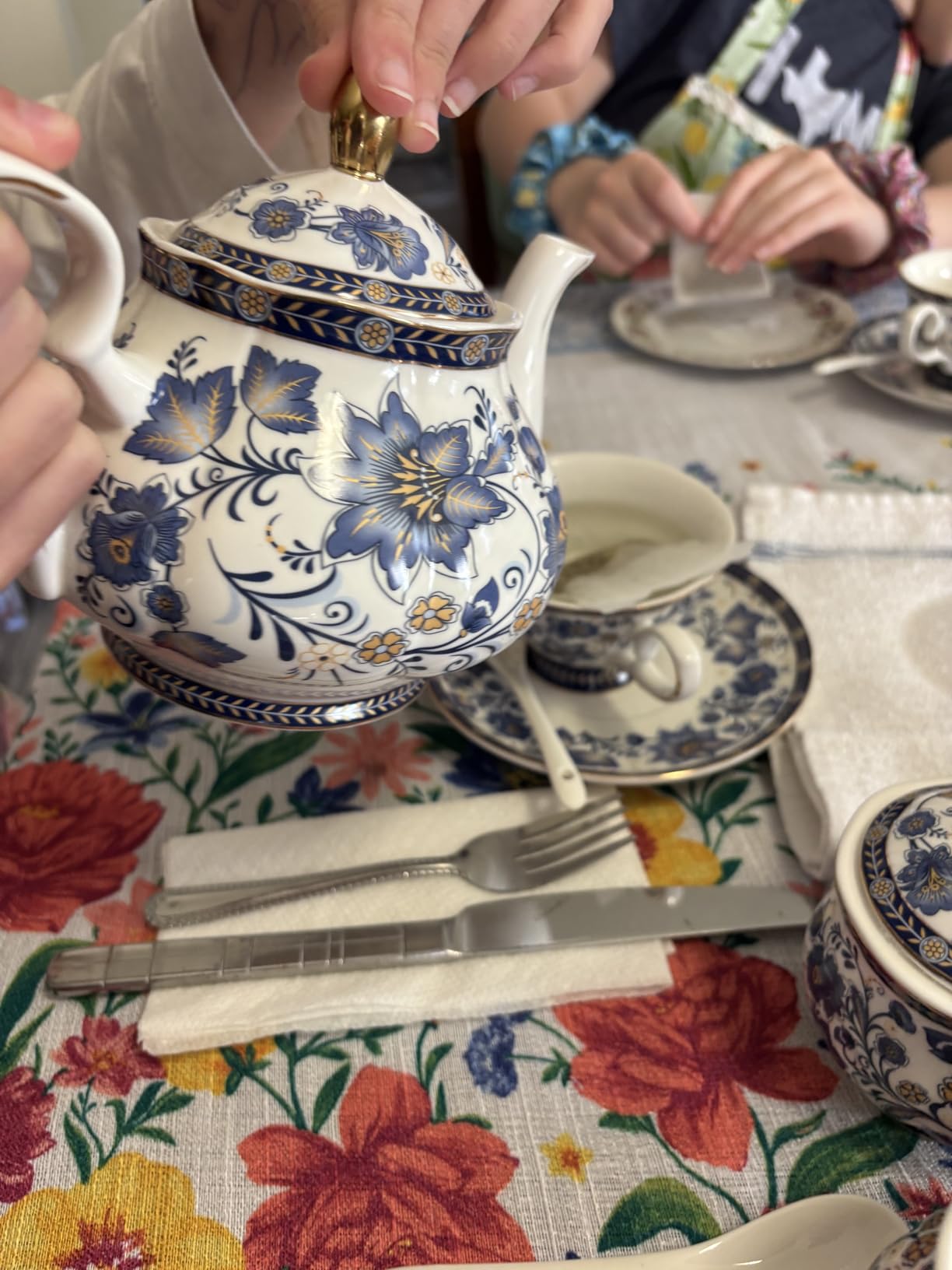fanquare Porcelain Tea Sets, Blue British Coffee Cups & Saucer Service for 6, with Teapot, Sugar Bowl, Creamer Pitcher and Golden Metal Rack customer photo 1