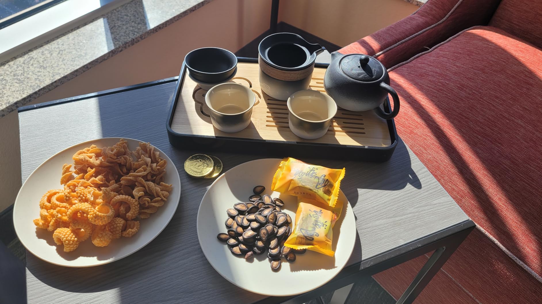 LURRIER Gongfu Tea Sets, Portable Ceramic Tea Set, Asian Tea Sets for Adult, Tea Gift Sets, Grey Leather Case, Portable Travel Bag, Home, Gifting, Outdoor and Office (White Jade Thousand Mile and Mountain) customer photo 2