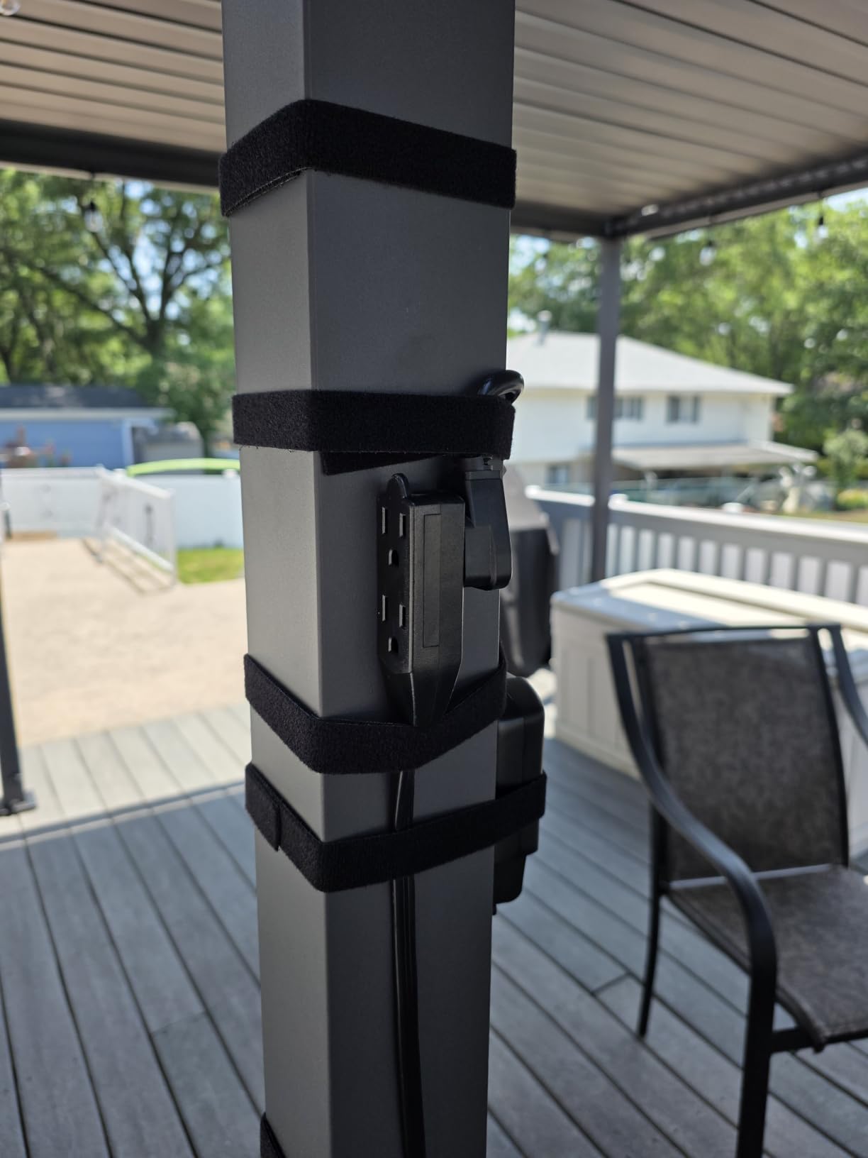 MIRADOR 80S Louvered Pergola 10' x 20', Modern Style with Adjustable Louvers and Integrated Drainage System for Deck Garden Yard, Easy Installation, Plus Size, Charcoal customer photo 2