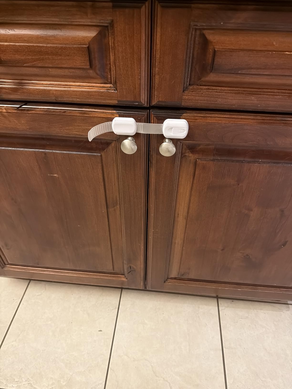 BooBoo Baby 60 Pack Premium Child Safety Baby Proofing Kit | For Your Home and Kitchen with 10 Cabinet Drawer Locks, 20 Corner Guards and 30 Outlet Covers - No Tools Needed customer photo 1