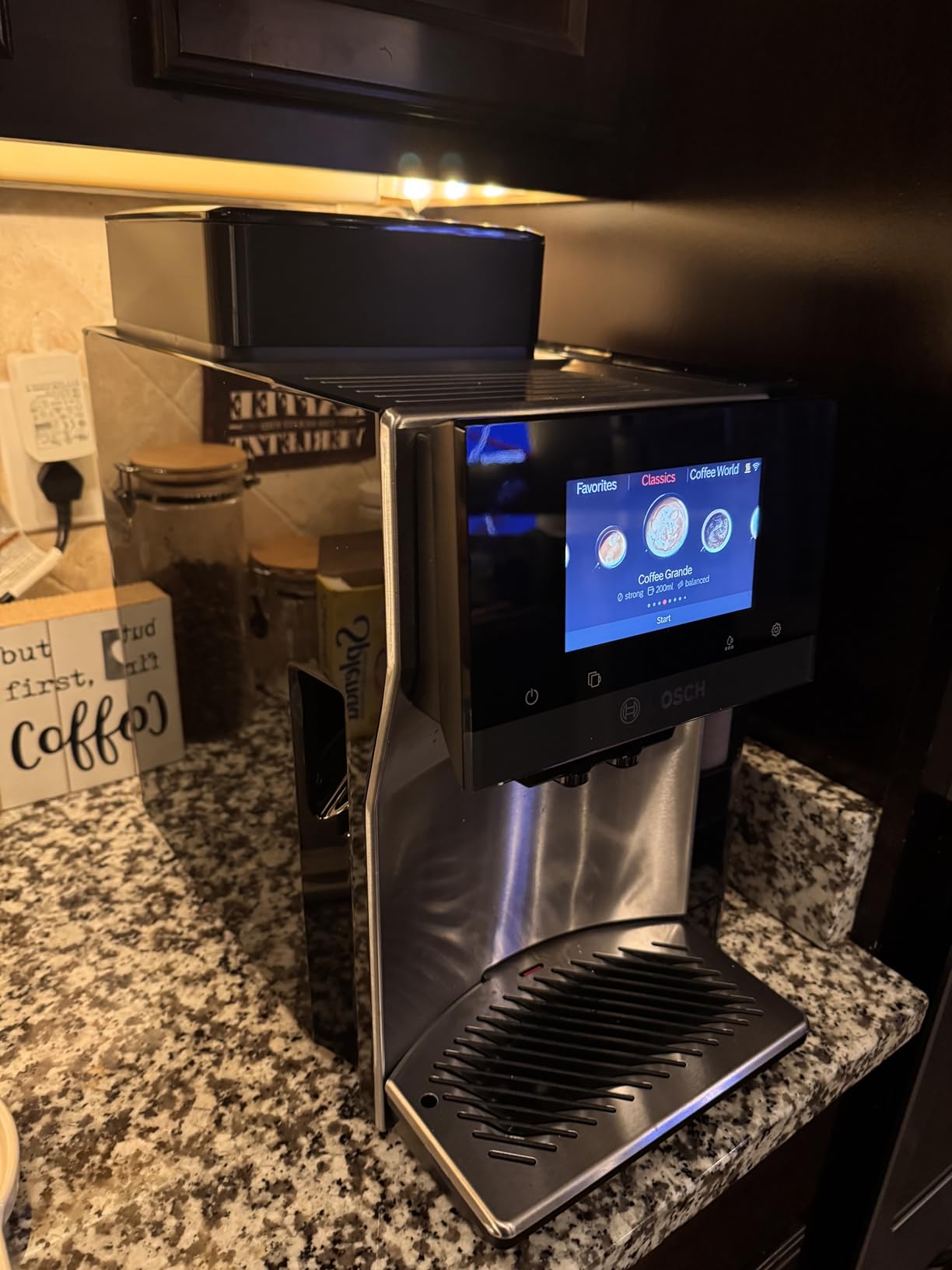 Bosch 800 Series Fully Automatic Coffee, Espresso Machine - Stainless Steel | Double Cup, Touchscreen, 36 Drinks, Cold Brew, Integrated Milk Container customer photo 1