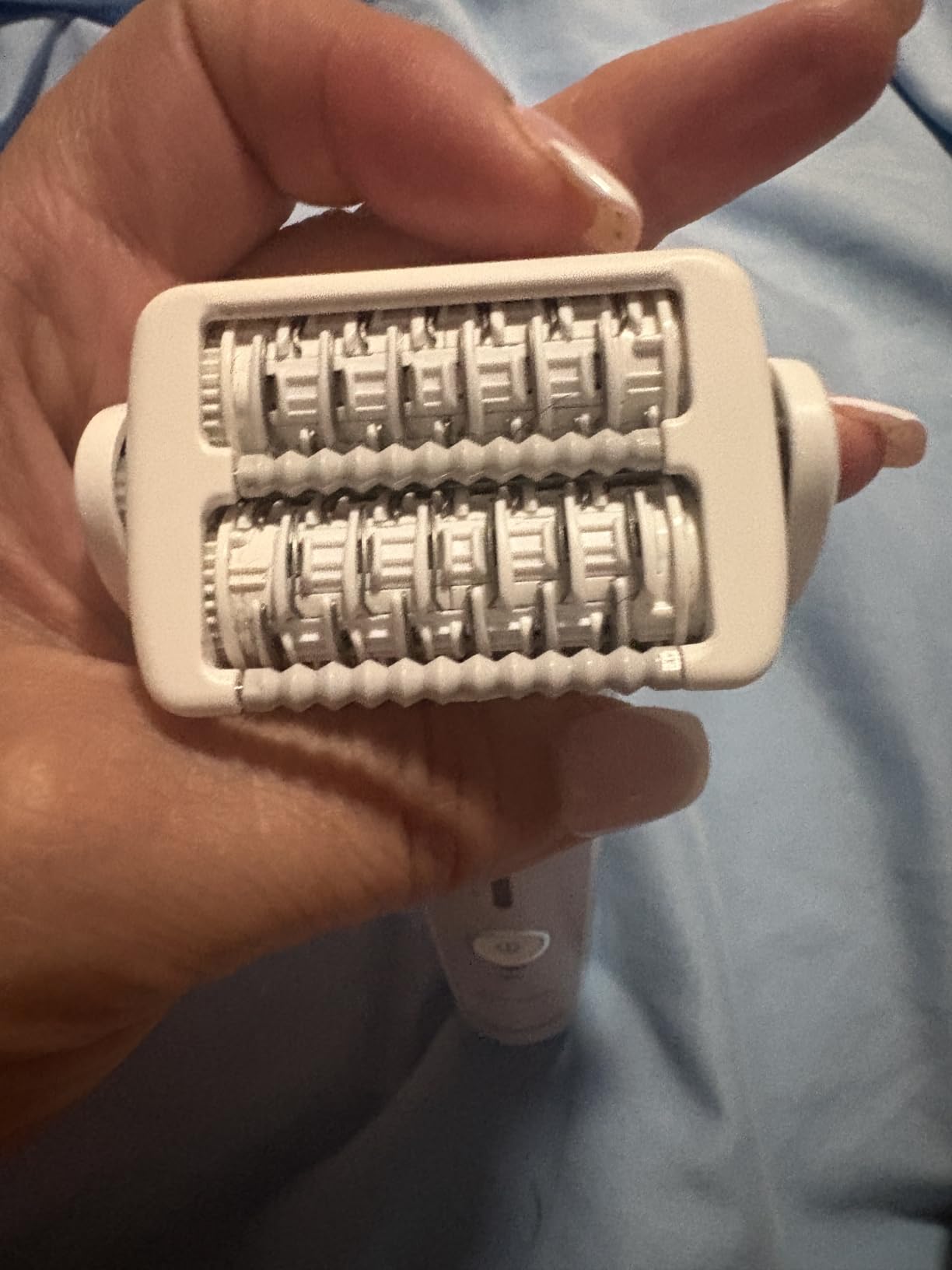 Panasonic Epilator with Gentle Cap, Electric Hair Removal Tool for Home, 3 Speed Settings, Wet Dry, Washable - ES-EY30 customer photo 2
