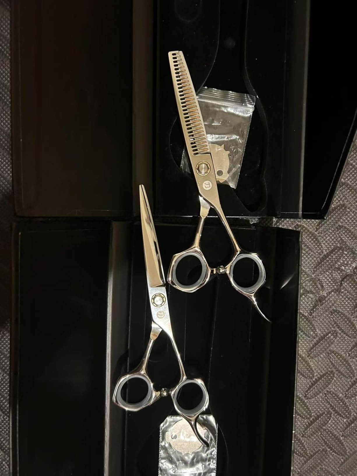 Hair Cutting Scissors for Professionals from Saki Shears - Cuts Wet and Dry Hair - Forged from Japanese 440C Stainless Steel customer photo 1