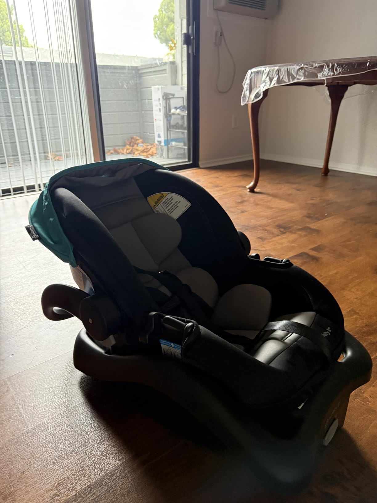 Safety 1st OnBoard FLX Infant Car Seat with Base, Lightweight Baby Car Seat for Travel, Monument 4 customer photo 1