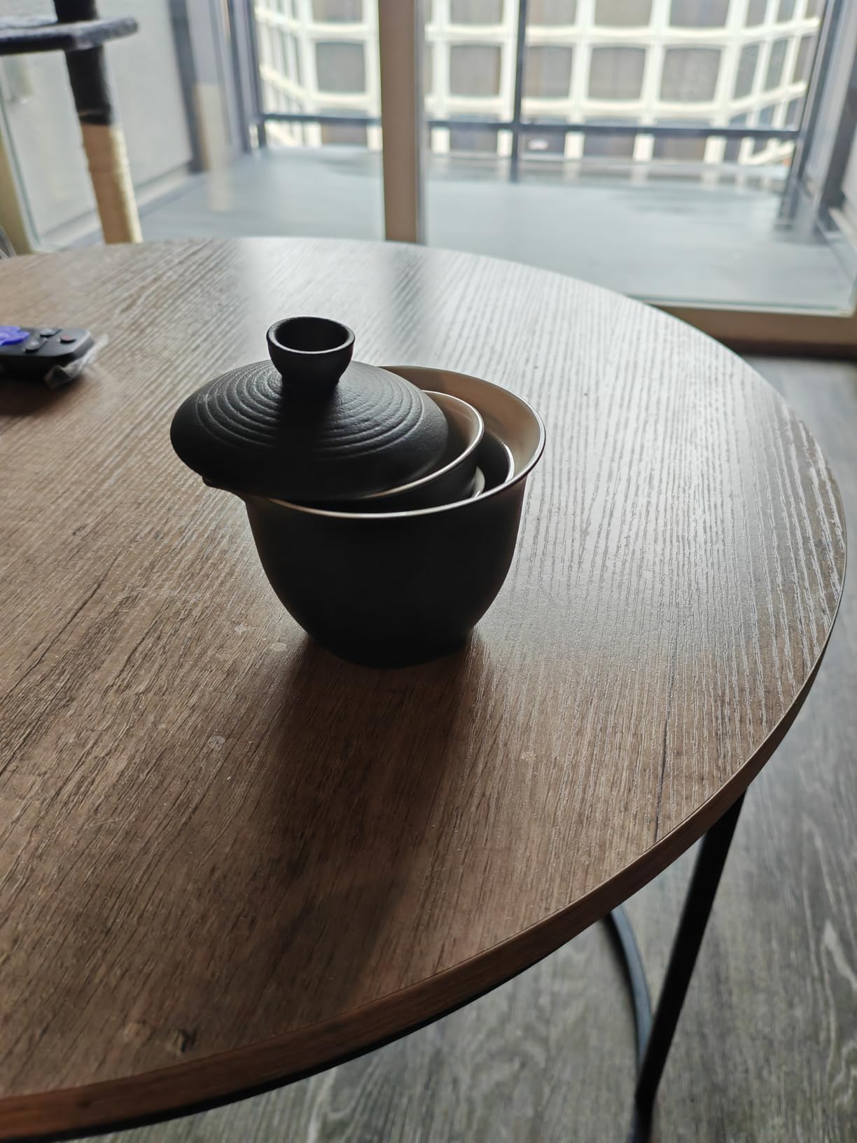 Porcelain Chinese Gongfu Tea Sets for Adults Portable Kungfu Teapot and Cup Set Small Ceramic Tea Party Set Travel Teaset with Lid for Home Gifting Outdoor and Office (Black) customer photo 2