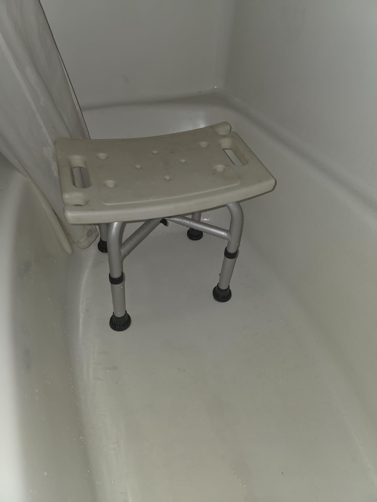 Hiqufet Shower Chair for Inside Shower (500lb), 5 Height Adjustable Shower Stool, Shower Seats for Adults, 3-Minute Quick Assembly, Heavy Duty Shower Bench for Inside Shower to Sit on customer photo 1