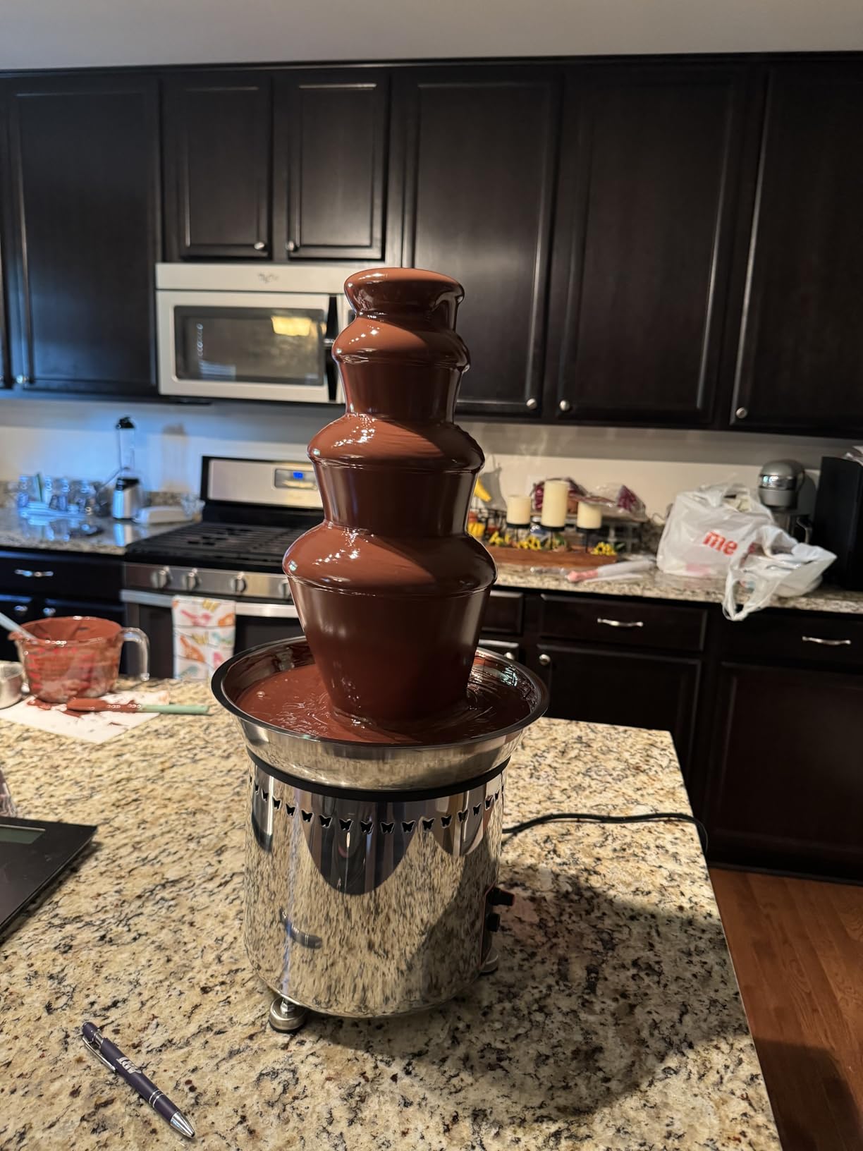 Commercial Chocolate Fountain Machine, Chocolate Fountains for Parties Weddings and Parties 4 Tier Chocolate Fountain Machine for Melts Cheese, Queso, Candy and Liqueur customer photo 1