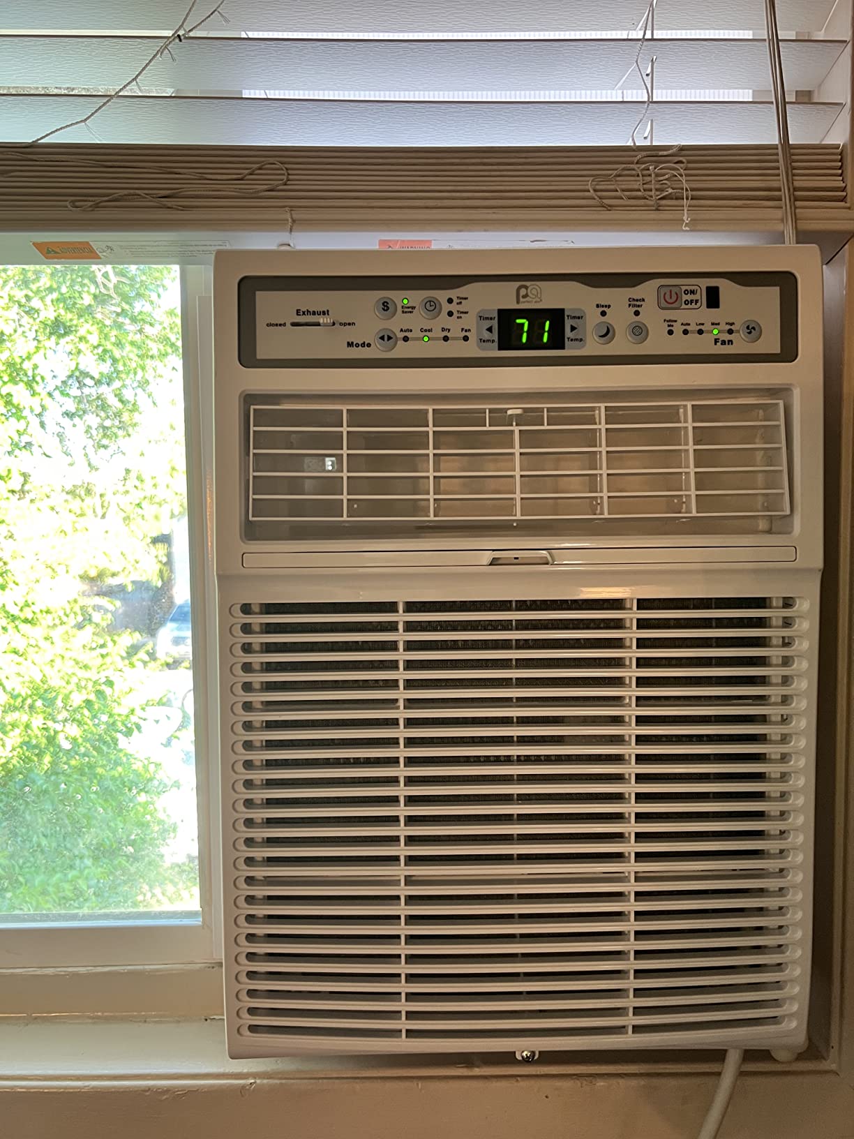 Perfect Aire 10,000 BTU Casement Window Air Conditioner - Cools 450 Sq. Ft. Remote with Follow Me, Digital LED Display, Timer, Sliding/Crank-Out Window customer photo 1
