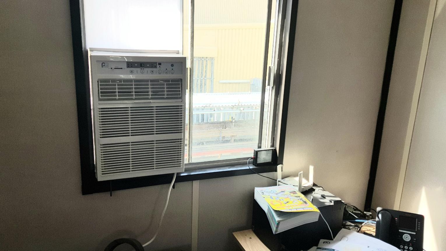 Perfect Aire 10,000 BTU Casement Window Air Conditioner - Cools 450 Sq. Ft. Remote with Follow Me, Digital LED Display, Timer, Sliding/Crank-Out Window customer photo 2