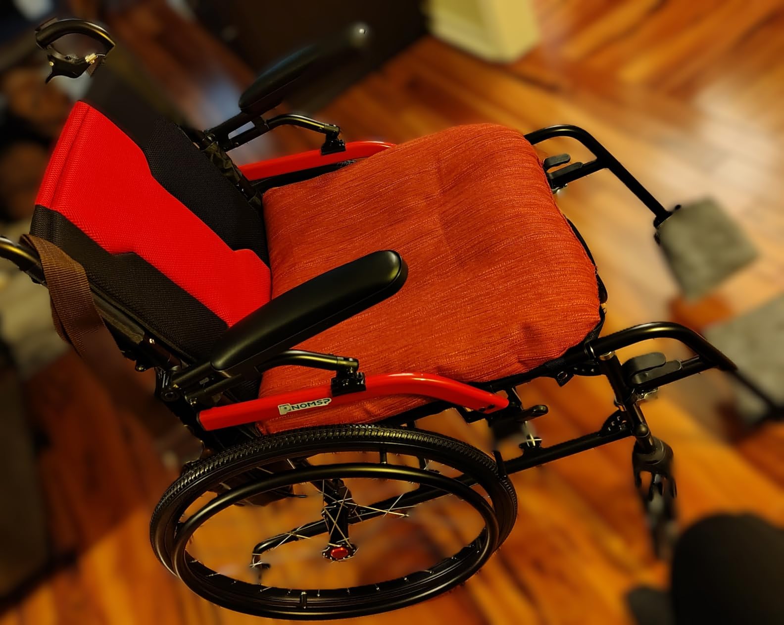 14lb Magnesium Ultra Lightweight Wheelchair 20 inch seat with Flip Back Arms, Foldable, with Travel Bag customer photo 2