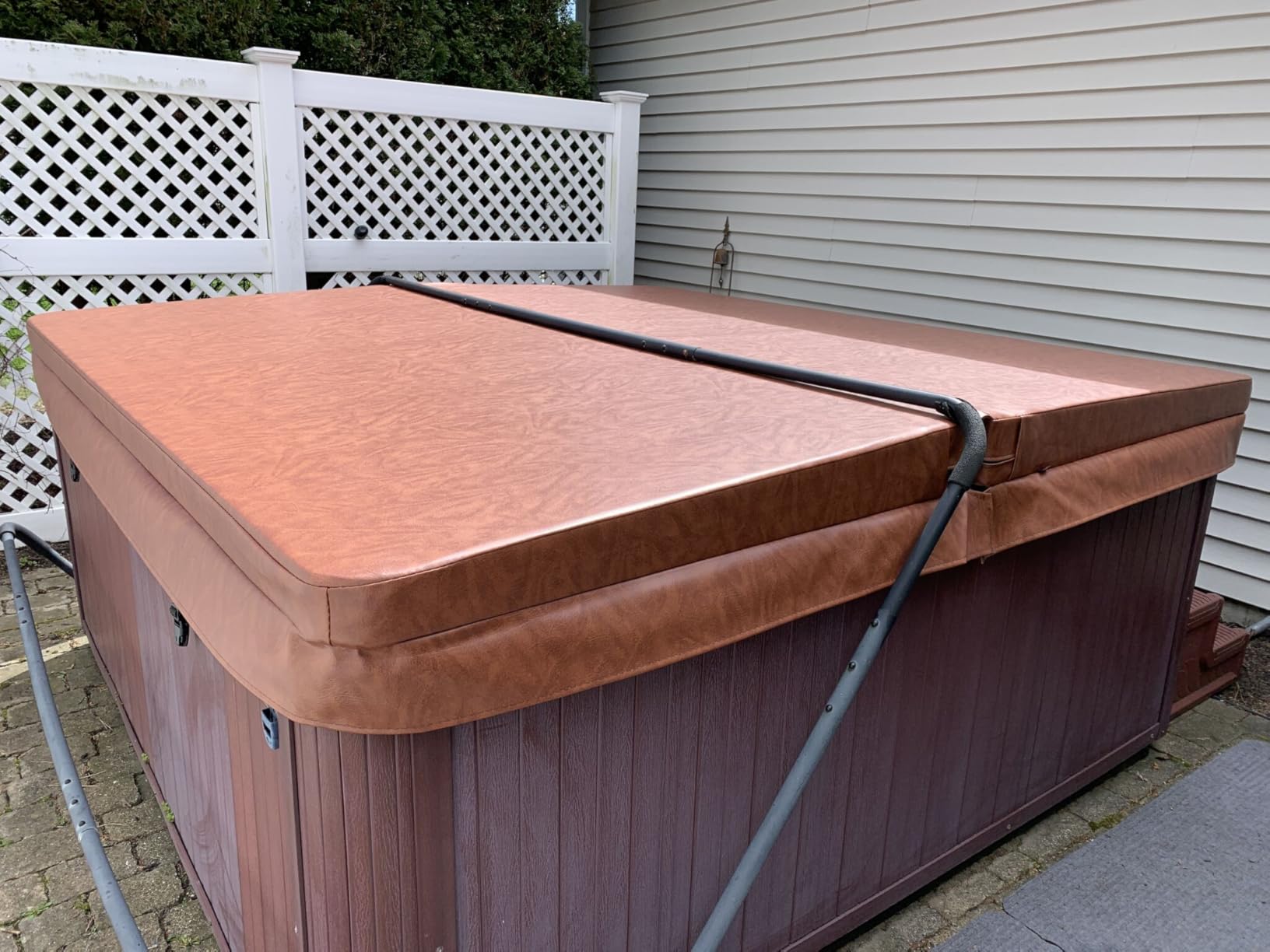 BeyondNice Durable, Replacement Hot Tub Cover | Custom Made Spa Cover | 5 Year Warranty | Insulating Foam Cores 4, 5 or 6 inches Thick | Hot Tub Cover Sizes up to 96 x 96 inches customer photo 1
