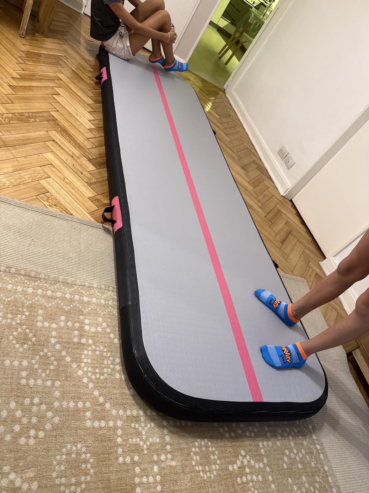 Air Gymnastics Tumbling Mat, 6.6ft/10ft/13ft/16ft/20ft Inflatable Track Mat for Home/Outdoor Training, 4/8 inch Thick Gym Mat with Electric Pump for Kids & Adults customer photo 1