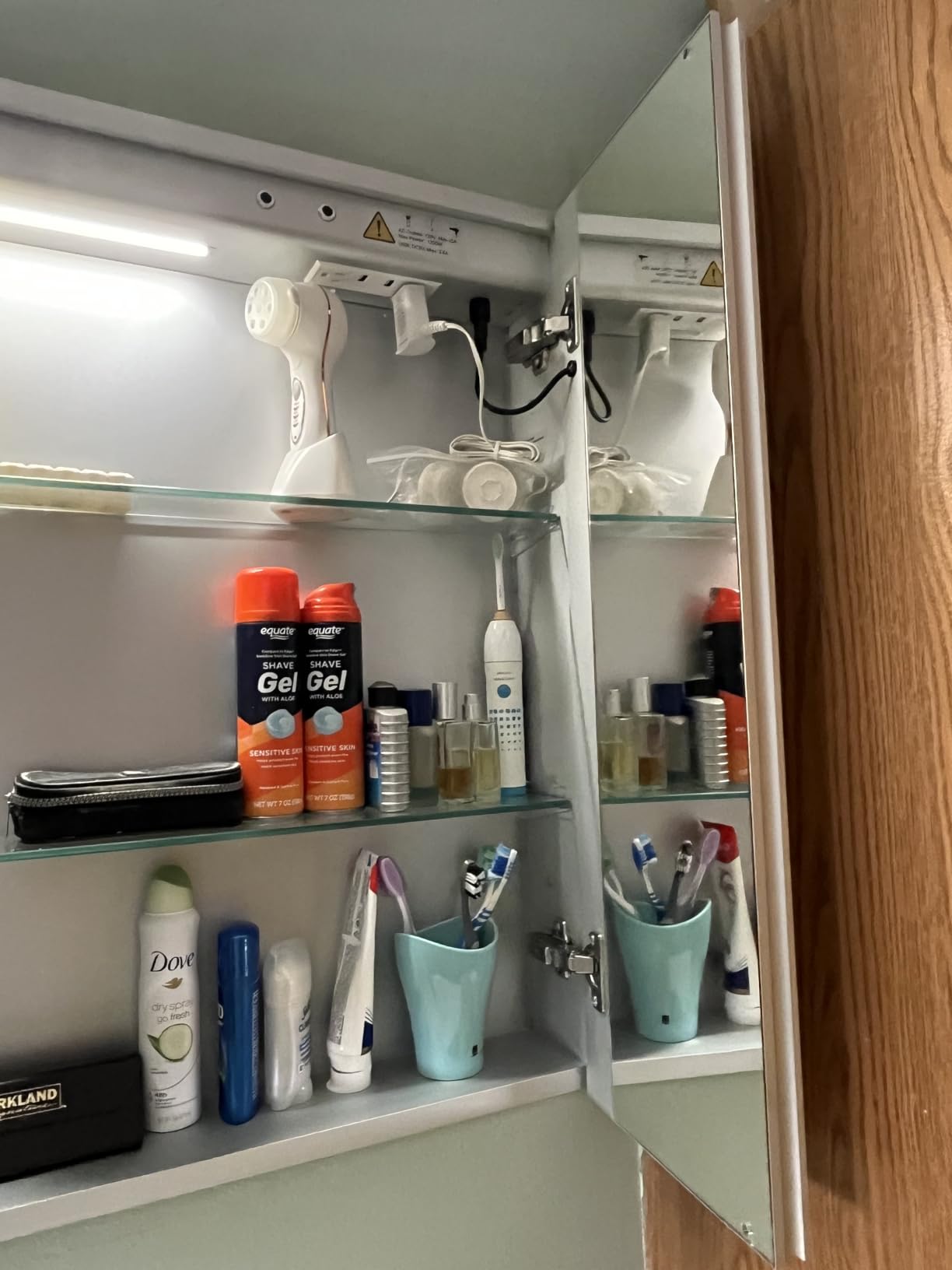 24x32 Inch Medicine Cabinet with Lights, AL Alloy Frame, Plug-in or Hardwired, Recessed or Wall Mount, Mirror Doors/3 Colors/Dimmable/Interior Sensor Light/Defog,2 Outlets &USBs,3 Shelves customer photo 1