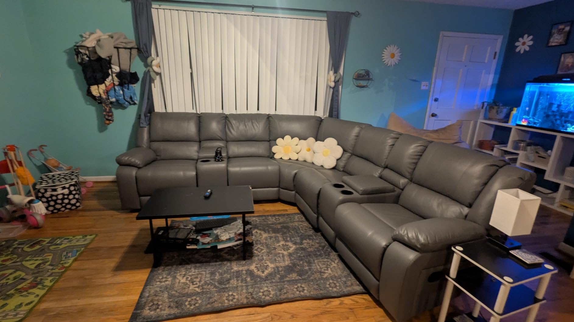 L-Shaped Manual Reclining Sectional Sofa for Living Room | 109