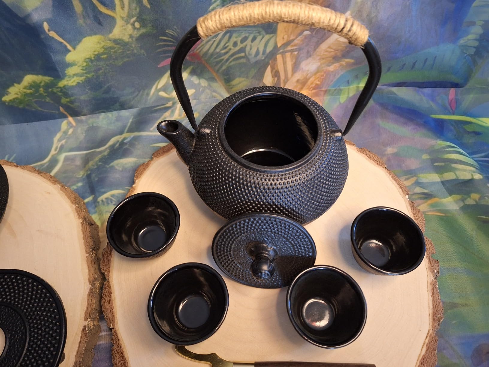 YJX 40.6oz Cast Iron Teapot Set with Warmer, Japanese Tea Set for Stovetop, 1200ml Black Tea Pot and Tea Cups Set customer photo 1