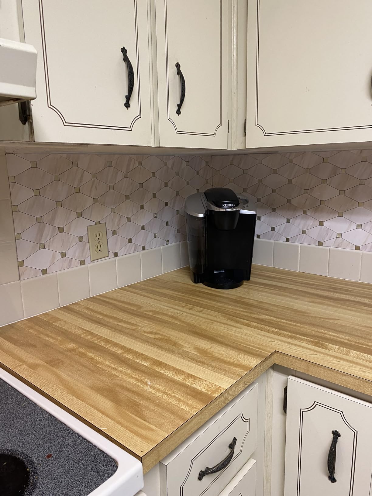 STICKGOO 10 Sheets Peel and Stick Backsplash, Polished Dolomite PVC Mixed Metal Gold Kitchen Backsplash, Stick on Backsplash Wall Tiles for Kitchen, Bathroom, RV customer photo 1