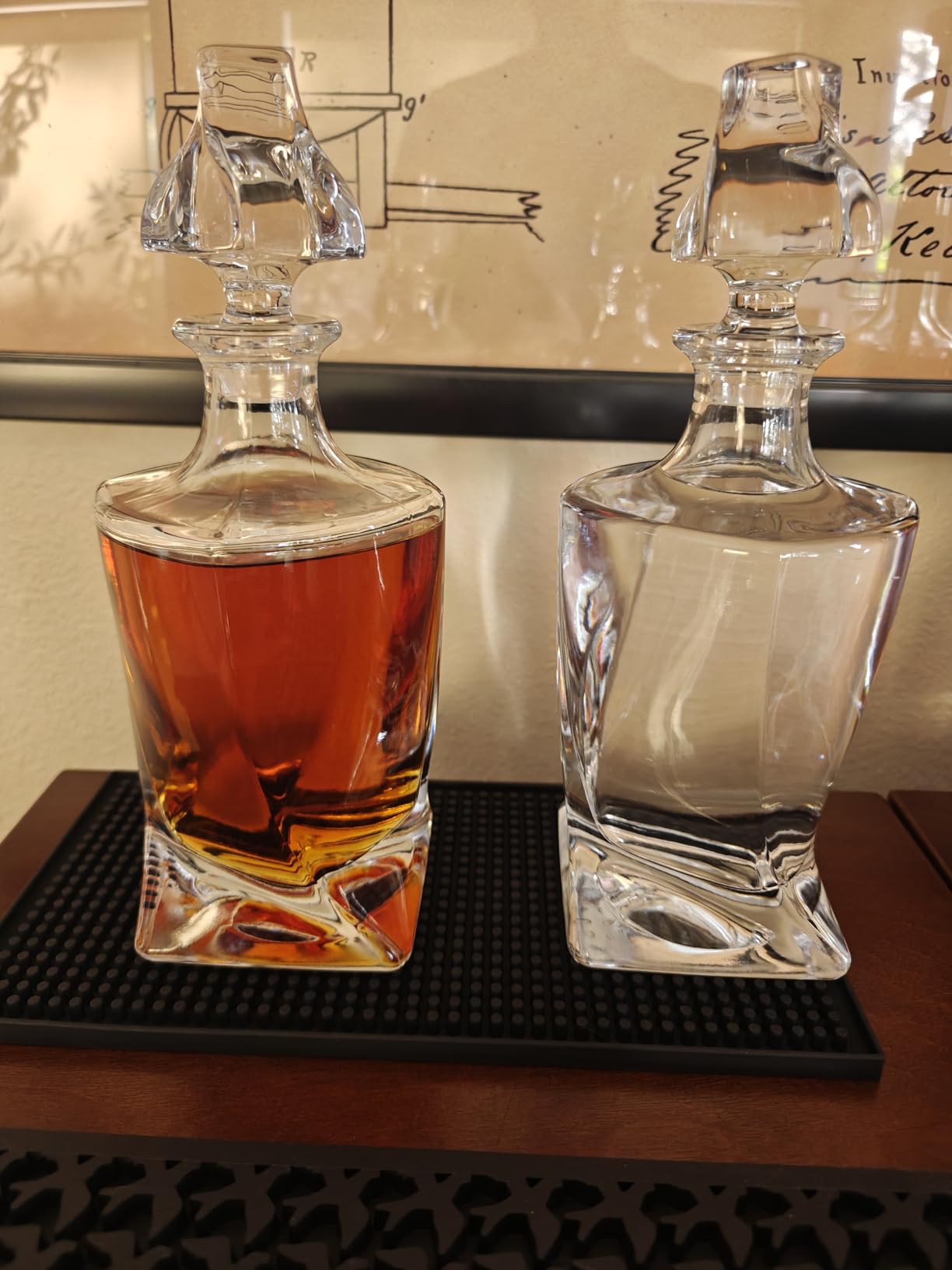 Square 25Oz Whiskey Liquor Decanter Set With 2 Glasses in Box - Decanter Set for Scotch Liquor, Whiskey Wine Bourbon Suit for Men and Women Father Coworkers Lovers customer photo 2