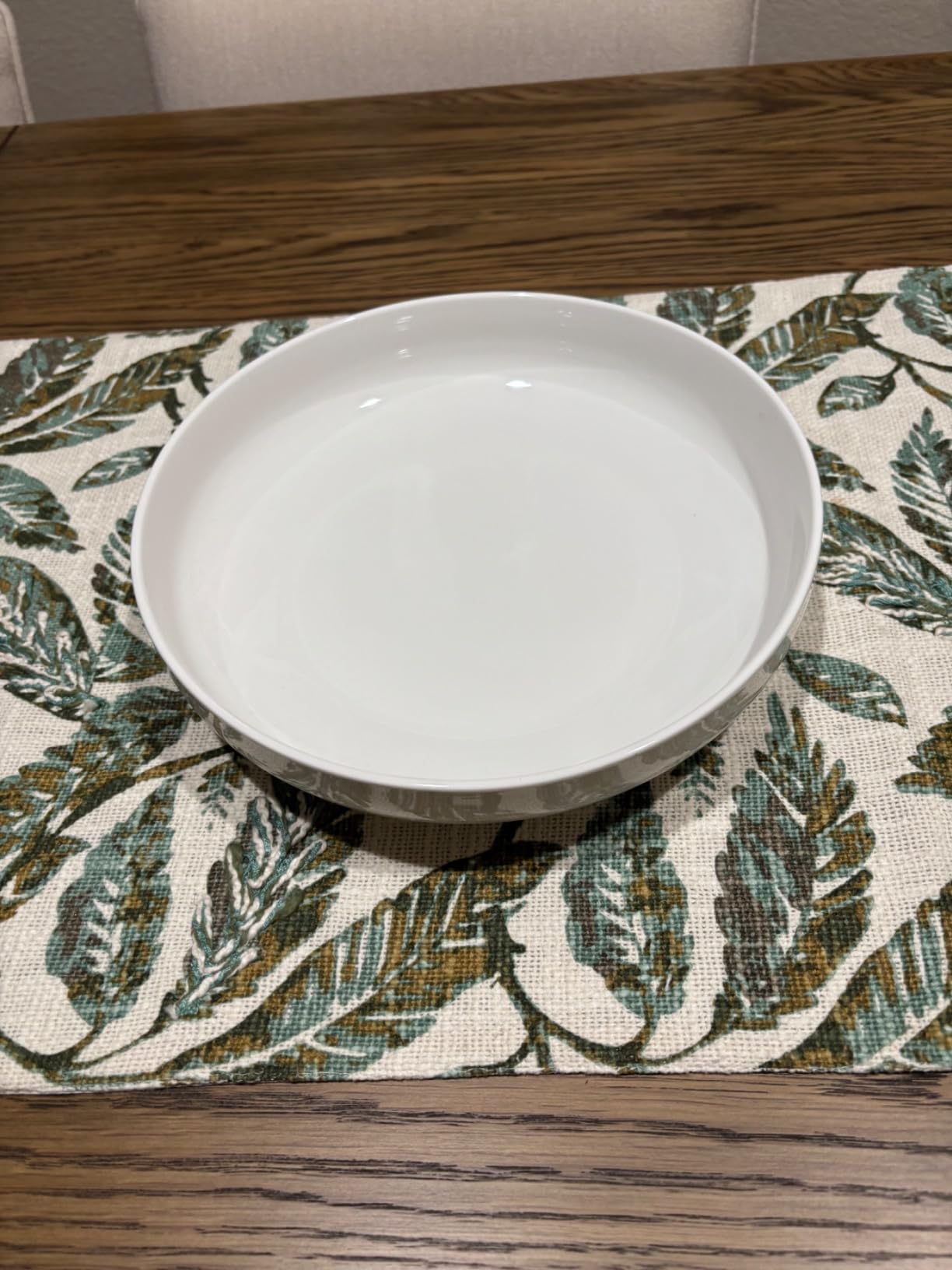 LE TAUCI Ceramic Serving Bowls Set of 2, Large Serving Dishes for Entertaining, 11.8 & 13.7 Inch Oval Serving platter, Salad Fruit Bowl, Pasta Bowls, Microwave & Dishwasher Safe - Arctic White customer photo 1