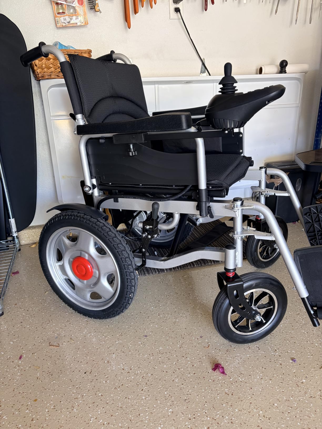 400LB Capacity Heavy-Duty Electric Wheelchair for Adults, Seniors | 20inch Extra Wide Seat, 500w Dual Motors, FSA&HSA Eligible, 15 Miles Long Travel Range, Foldable, All Terrain, Indoor&Outdoor Use customer photo 1