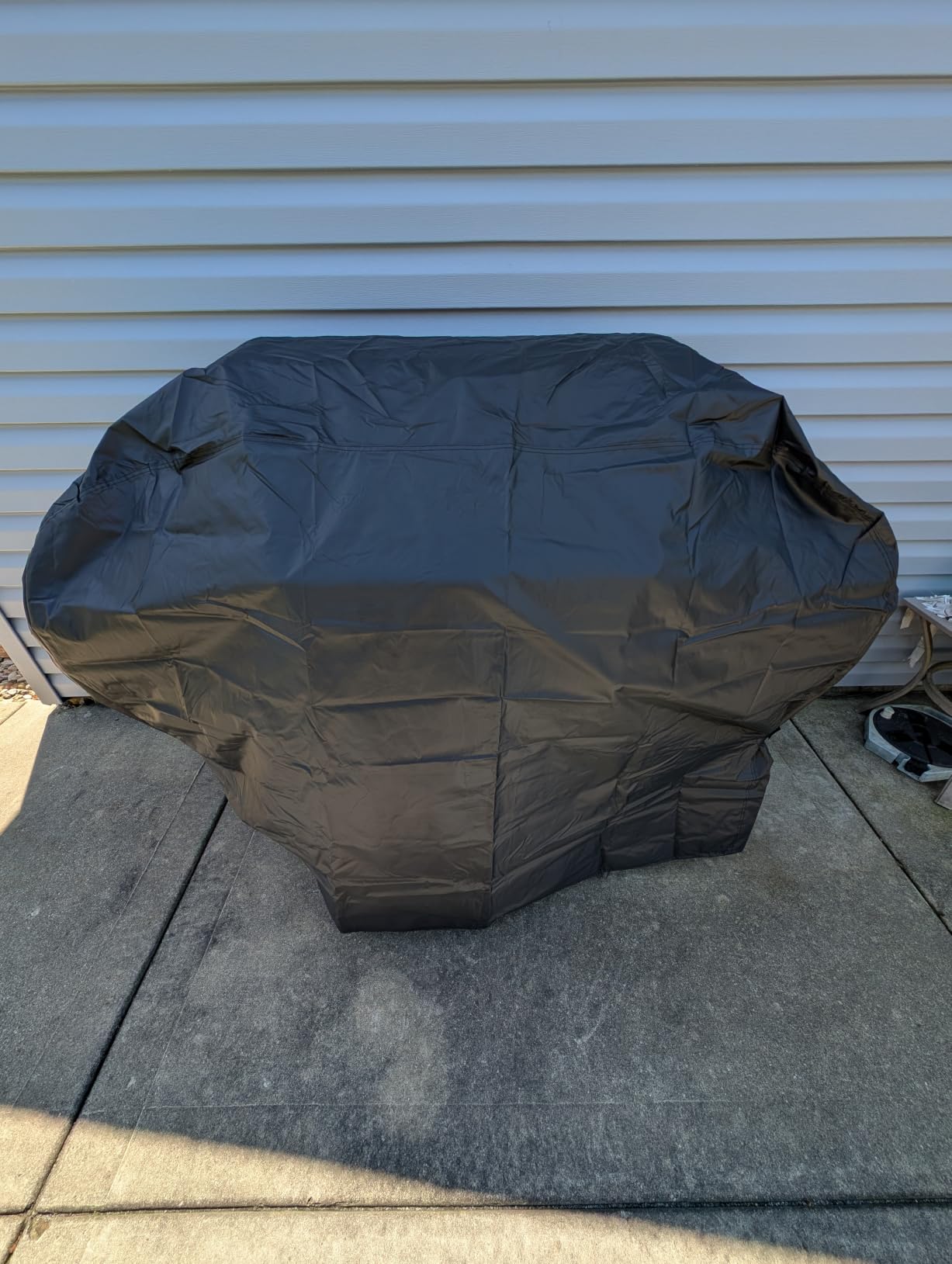 Grill Cover, 58 inch Heavy Duty BBQ Gas Grill Cover for Outdoor Grill, Waterproof, Weather Resistant, Anti-UV, Rip-Proof, Fade Resistant Barbecue Cover with Hook-and-Loop Straps for Most Grills customer photo 1
