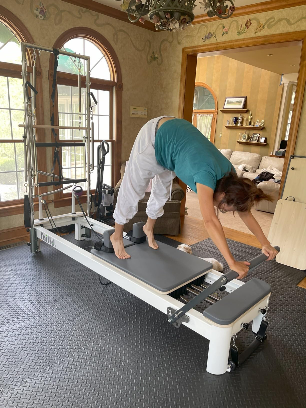 Aluminium Pilates Reformer,Pilates Reformer Equipment with Reformer Accessories, Reformer Box, Padded Jump Board, Reformer Pilates Machine for Home Workouts customer photo 2