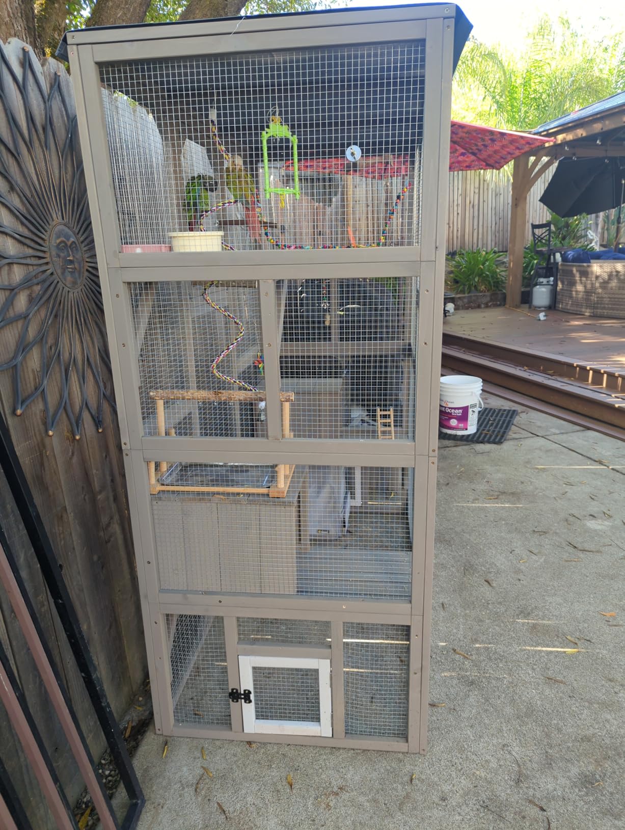 PetsCosset Outdoor Cat Catio Enclosures Large Wooden Cat House Patio for Indoor Cats Feral Cat Shelter with 2 Escape Doors, 2 Resting Rooms, 5 Platforms, Removable Waterproof Cover 67.7
