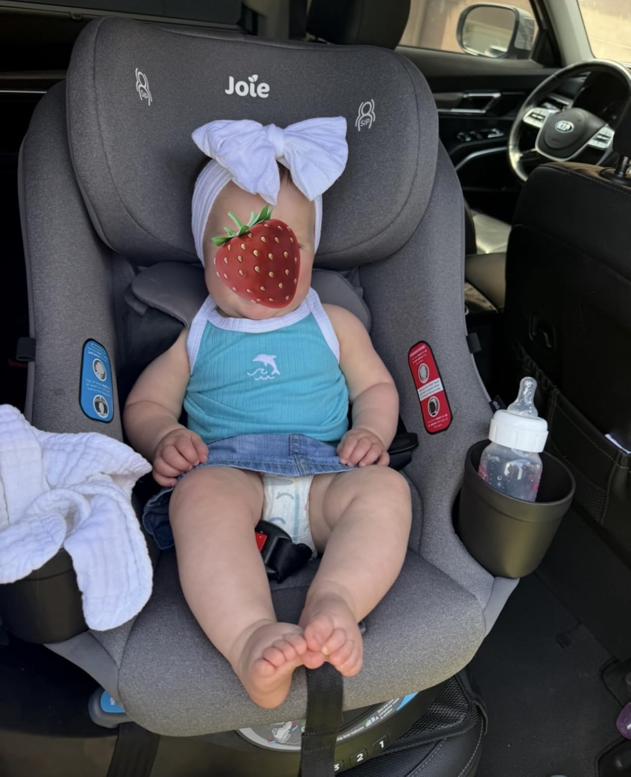 Joie Chili Spin 360 2-in-1 Rotating Convertible Car Seat with a 360 Spin and Easy Installation - Lower Anchor Attachment or Vehicle Belt Installation (Thunder) customer photo 2