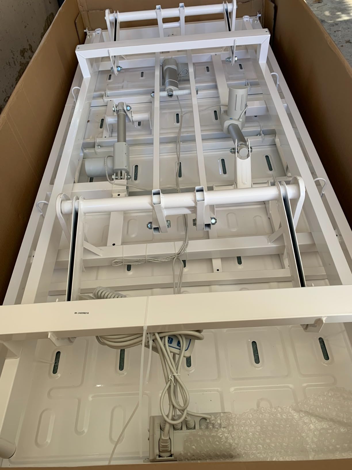 Real Relax Premium 3 Function Full Electric Hospital Bed (with Mattress & IV Pole), Premium Medical Hospital Beds, with Locking Casters, Motor, 530LBS Loading, Includes Sheets (2X) customer photo 1