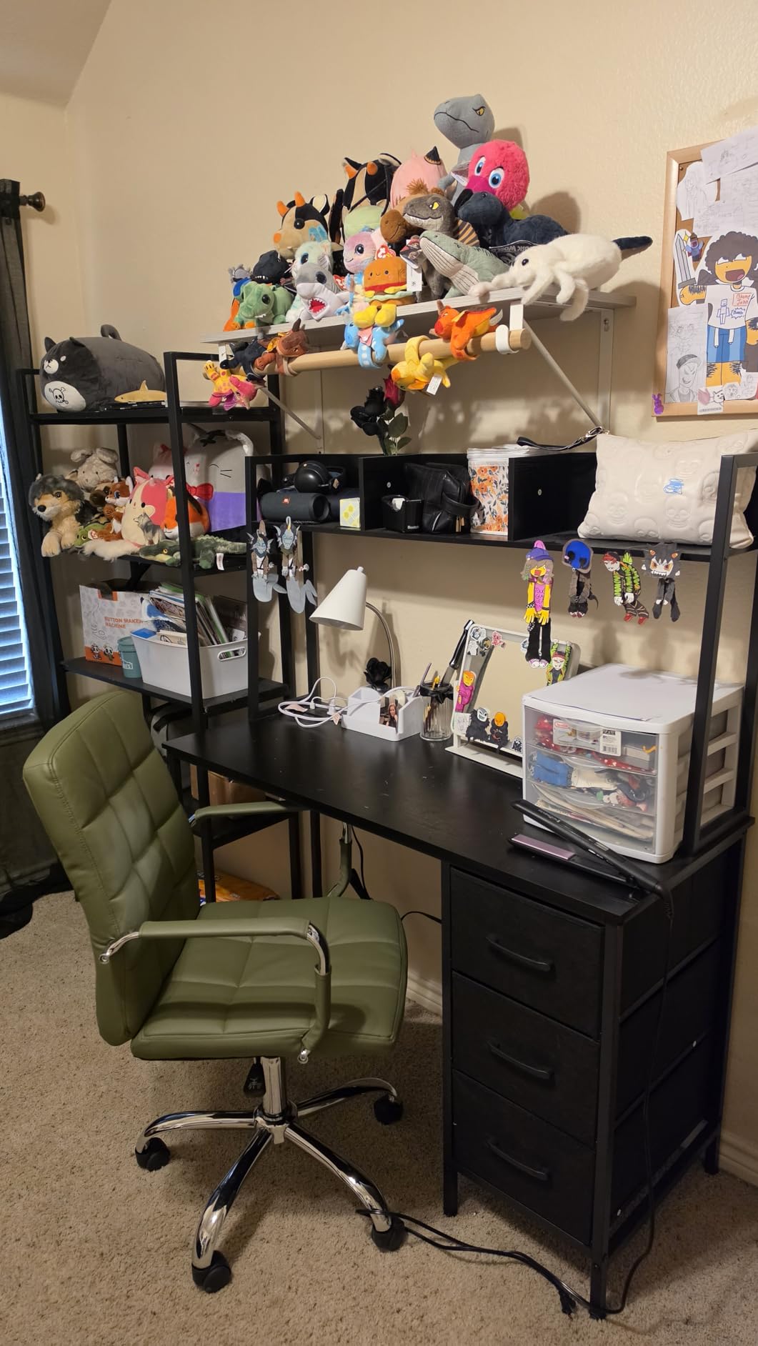DLisiting White Computer Desk with Hutch & Drawers - 47 Inch Modern Study Writing Office Desk with 3 Storage Drawers and Power Outlets for Bedroom Home Office customer photo 1