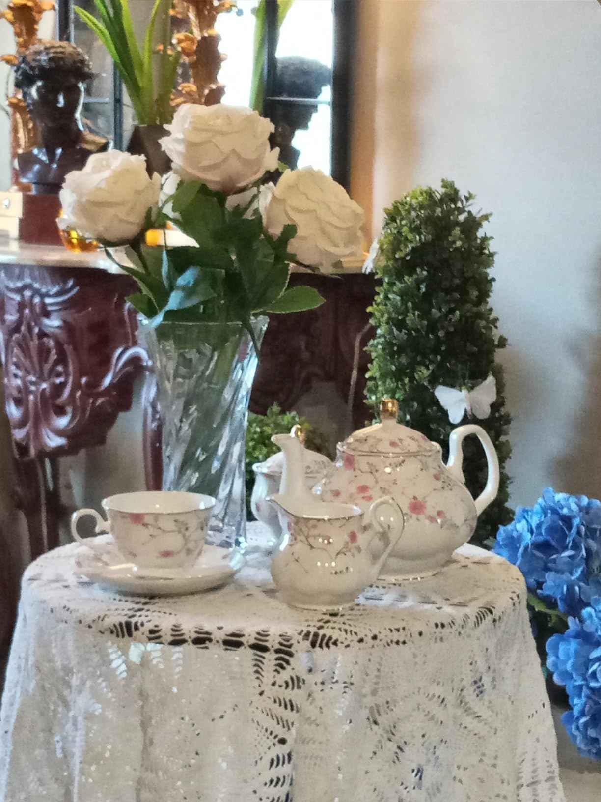 fanquare Bone China Tea Sets for Adults, 21-Piece Blue Lace and Roses Porcelain Tea Service with Sugar Bowl & Creamer, English Cremic Floral Teacups Set of 6 for Women Tea Party customer photo 1