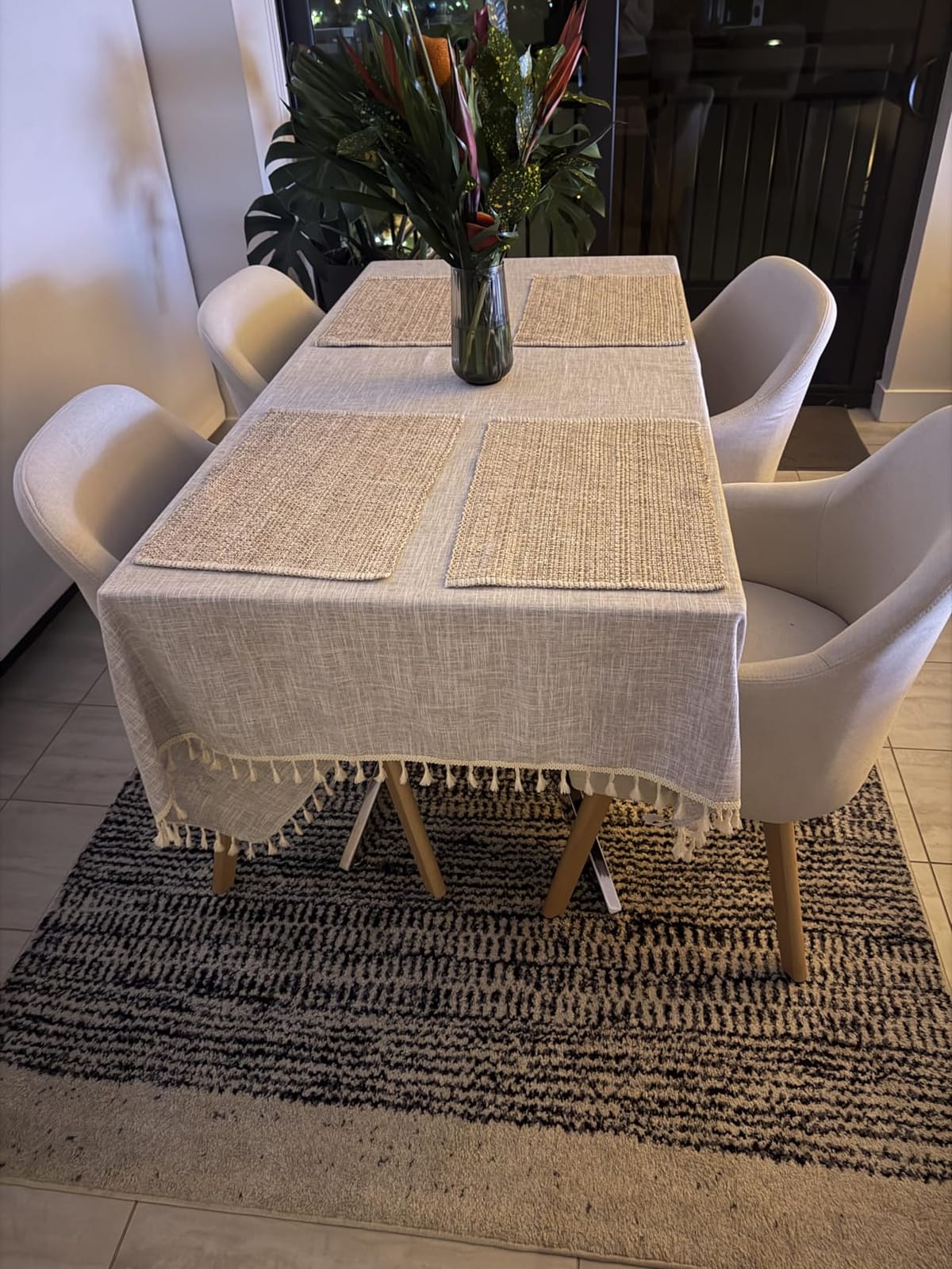 Swivel Dining Chairs Set of 2 with Arms and Wood Legs, Beige | Beech Wood Frame, Linen Fabric Upholstered Kitchen Chairs, Mid Century Modern, 18.5