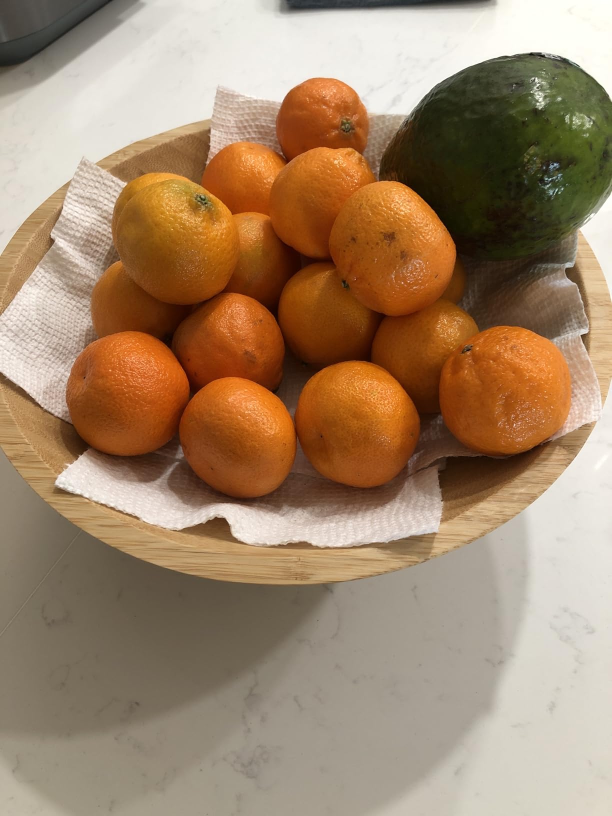 Wooden Fruit Bowl for Kitchen Counter, Bamboo Pedestal Fruit Basket, Vented | Keeps Produce Fresh Longer, Airflow Holes Reduce Trapped Moisture, Anti Slip Base, Holds Bananas and Vegetables customer photo 1