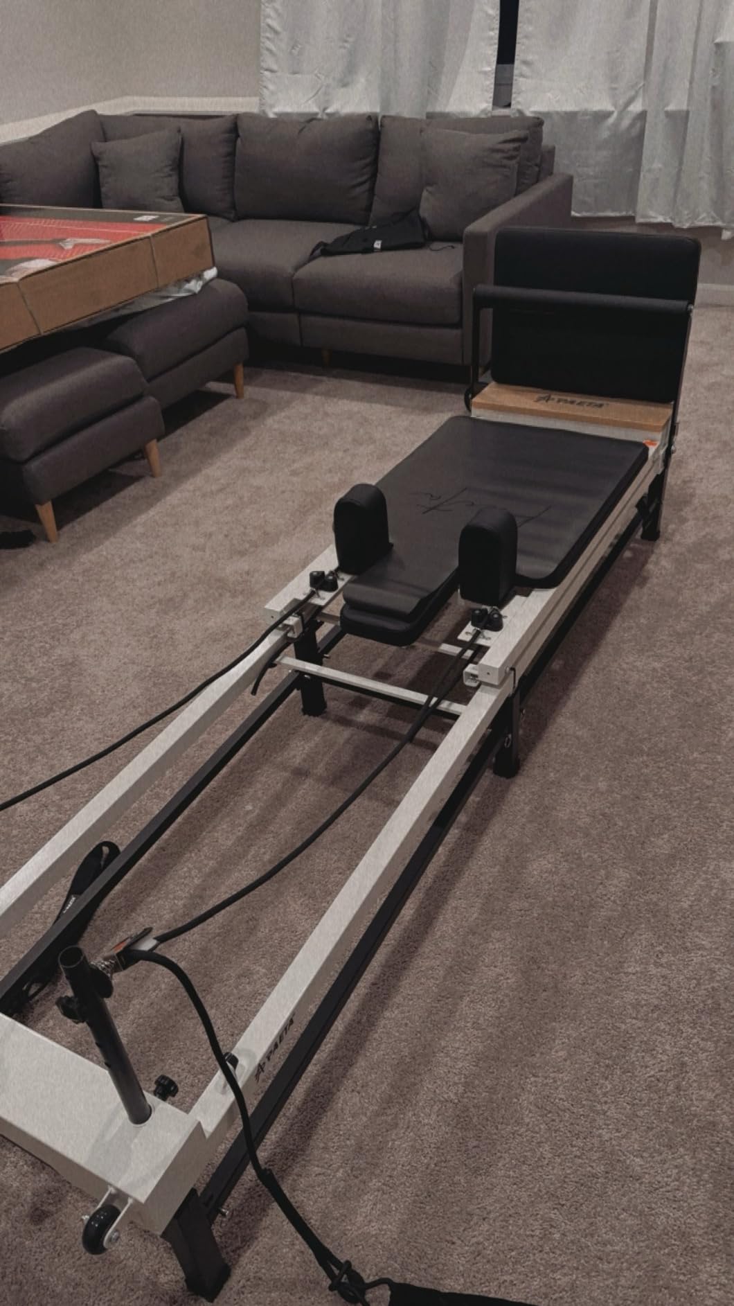 PAETA Pilates Reformer, 86