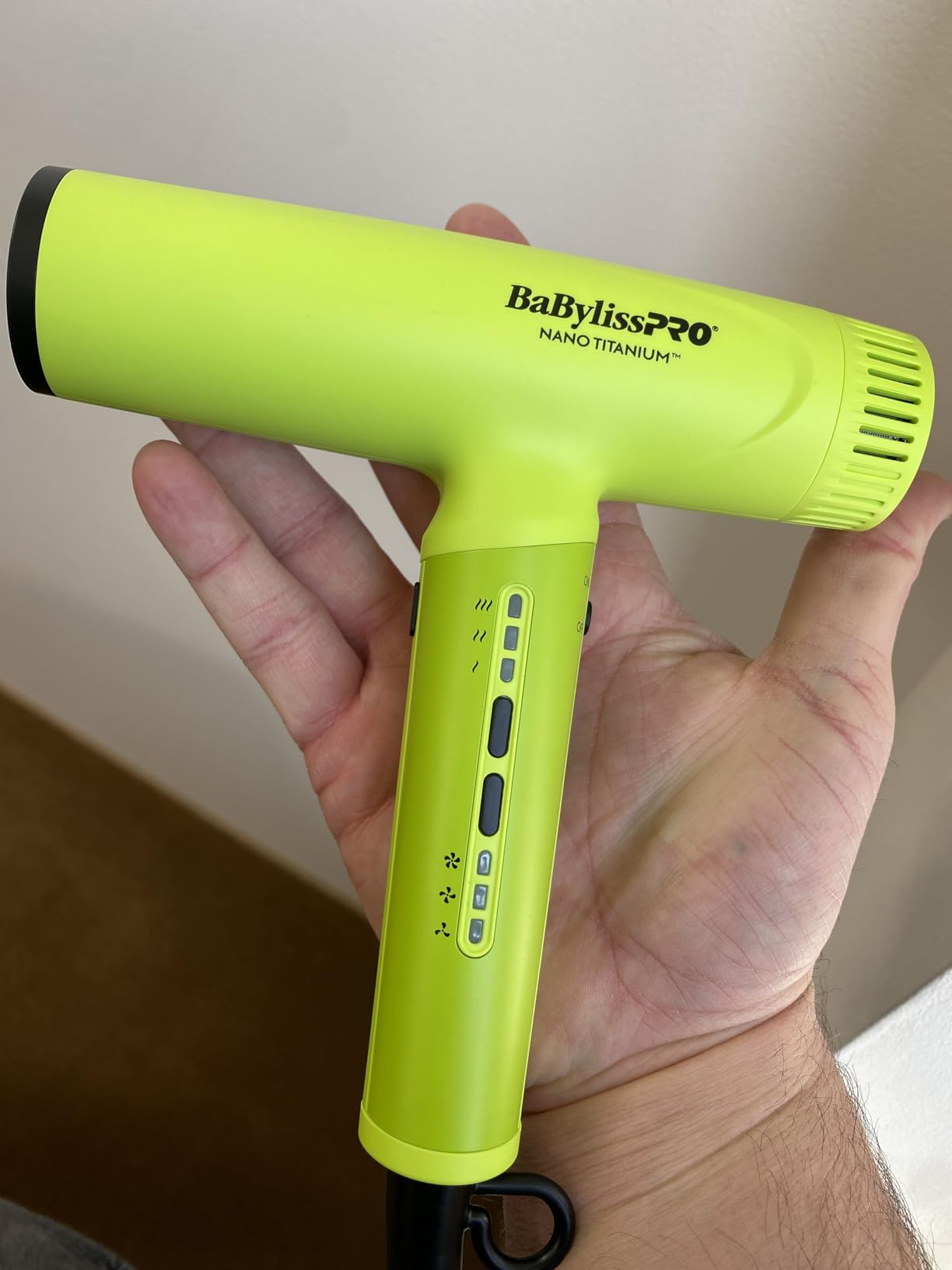 BaBylissPRO Nano Titanium Professional Nano Light Ionic Dual-Voltage Lightweight Hair Dryer customer photo 2