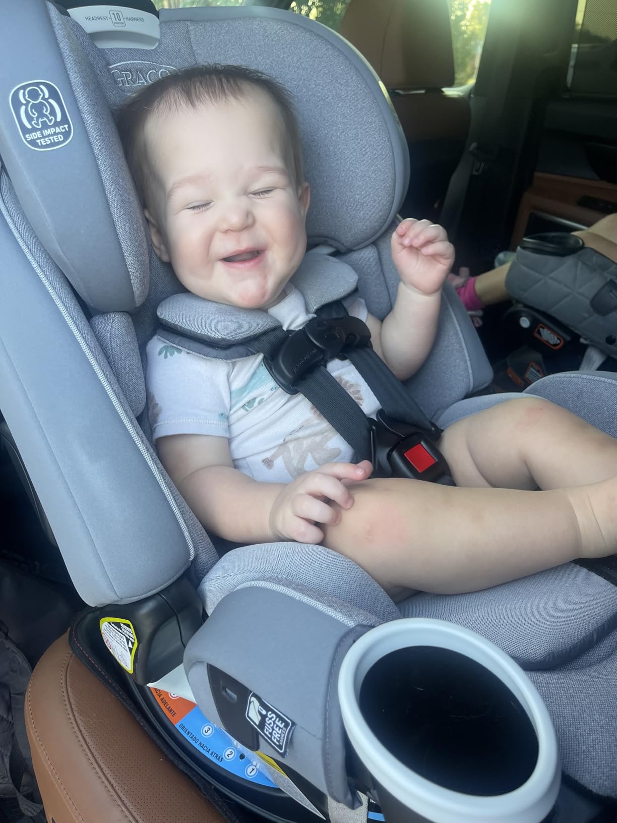 Graco 4Ever DLX 4-in-1 Baby Car Seat, Infant to Toddler Car Seat, 10 Years of Use, Rear-Facing, Forward-Facing, Highback Booster, and Backless Booster Seat Modes, Comfortable and Convenient, Charlie customer photo 2