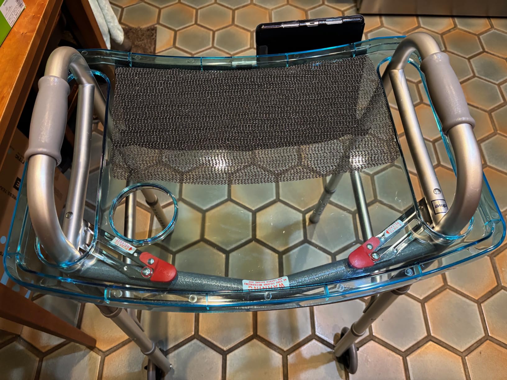 StrongArm Clear View Walker Tray + Bag + Non-Slip Mat & Cup Holder, Tray for Folding Walkers, Food Tray, Walker Accessories, Tray Table for Standard Adult Walkers (Black) customer photo 1