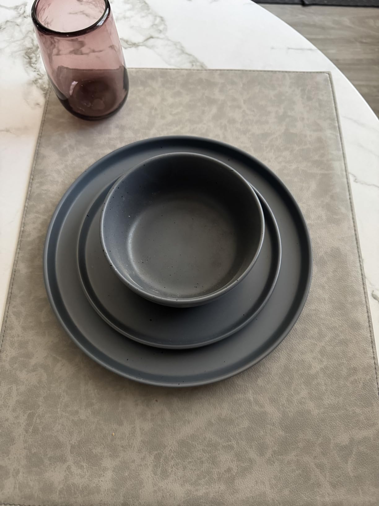 Famiware Nebula Ridge 12-Piece Stoneware Dinnerware Set, Matte Black customer photo 2