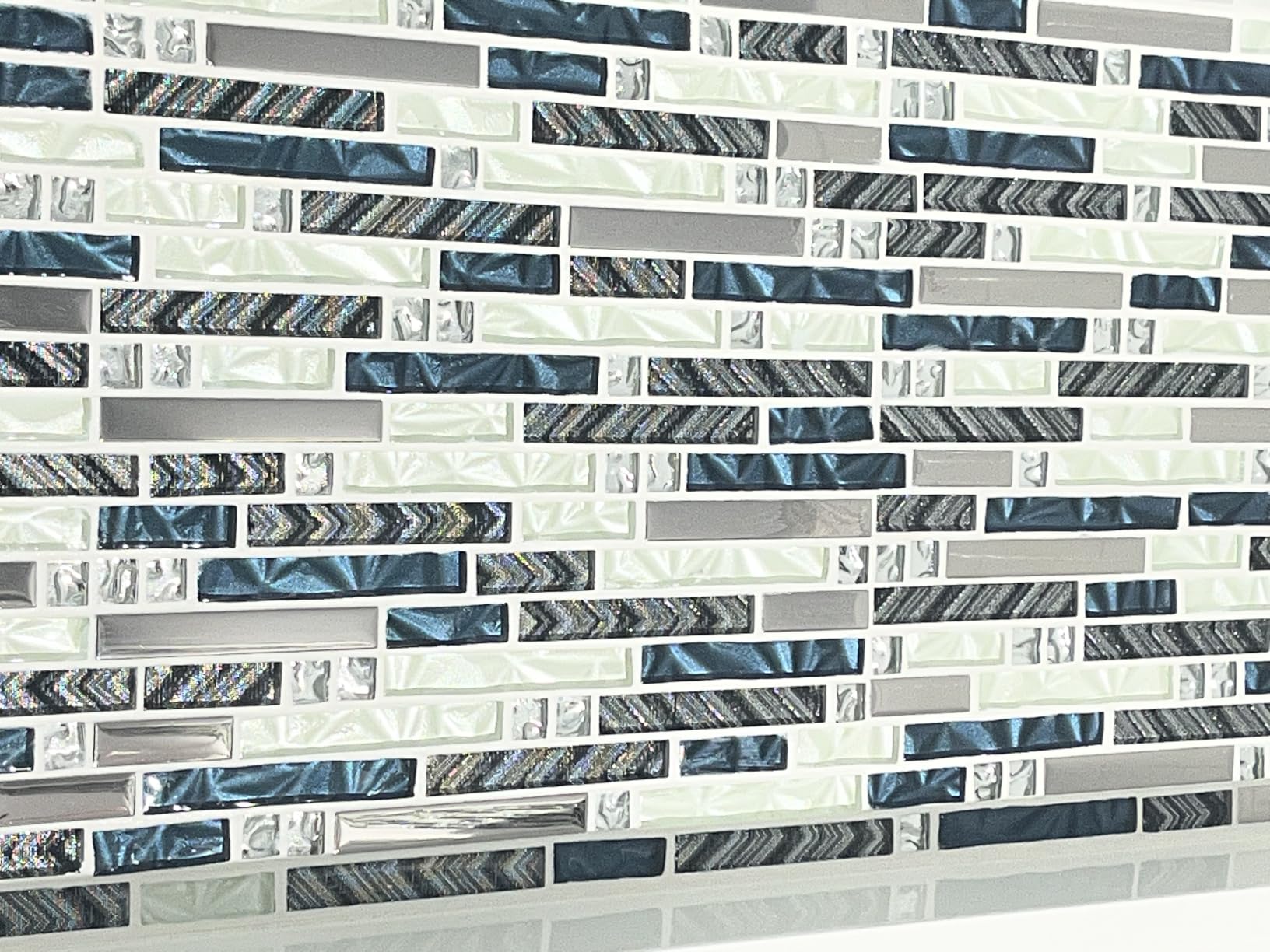 5-Sheet Glass Backsplash Tiles, 5 Square Feet Black Glass Mosaic Backsplash Subway Metal Tile for Kitchen Wall Bathroom customer photo 2
