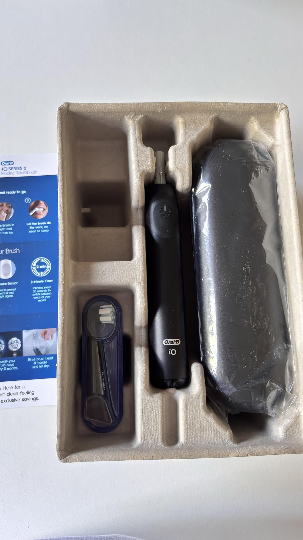 Oral-B iO Series 2 Limited Simple Clean Rechargeable Electric Toothbrush for Adults, Night Black, 3 Modes, Automatic Pressure Sensor for Gum Care, Travel Case customer photo 2