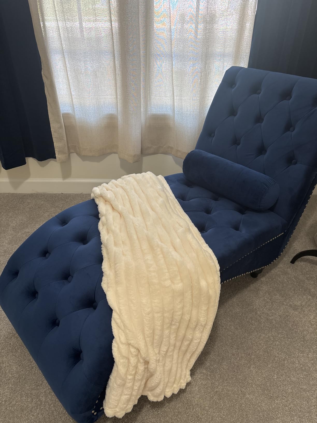 Chaise Lounge Chair Indoor, Velvet Bedroom Accent Lounge Chair | Button-Tufted Upholstery, Nailhead Trim, Bolster Pillow, Solid Wood Legs, Recliner For Reading, Relaxing And Everyday Comfort customer photo 2
