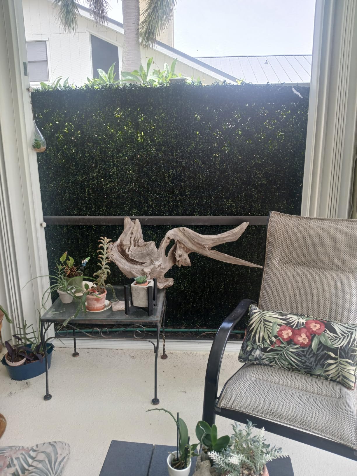 ODTORY Artificial Ivy Privacy Fence Wall Screen: 6FT X 12FT (72 sqft) | UV-Anti Faux Boxwood Roll Panels, Greenery Backdrop, Ivy Vine 4-Layer Leaves Hedges Covering, Indoor Outdoor Green Decor customer photo 1