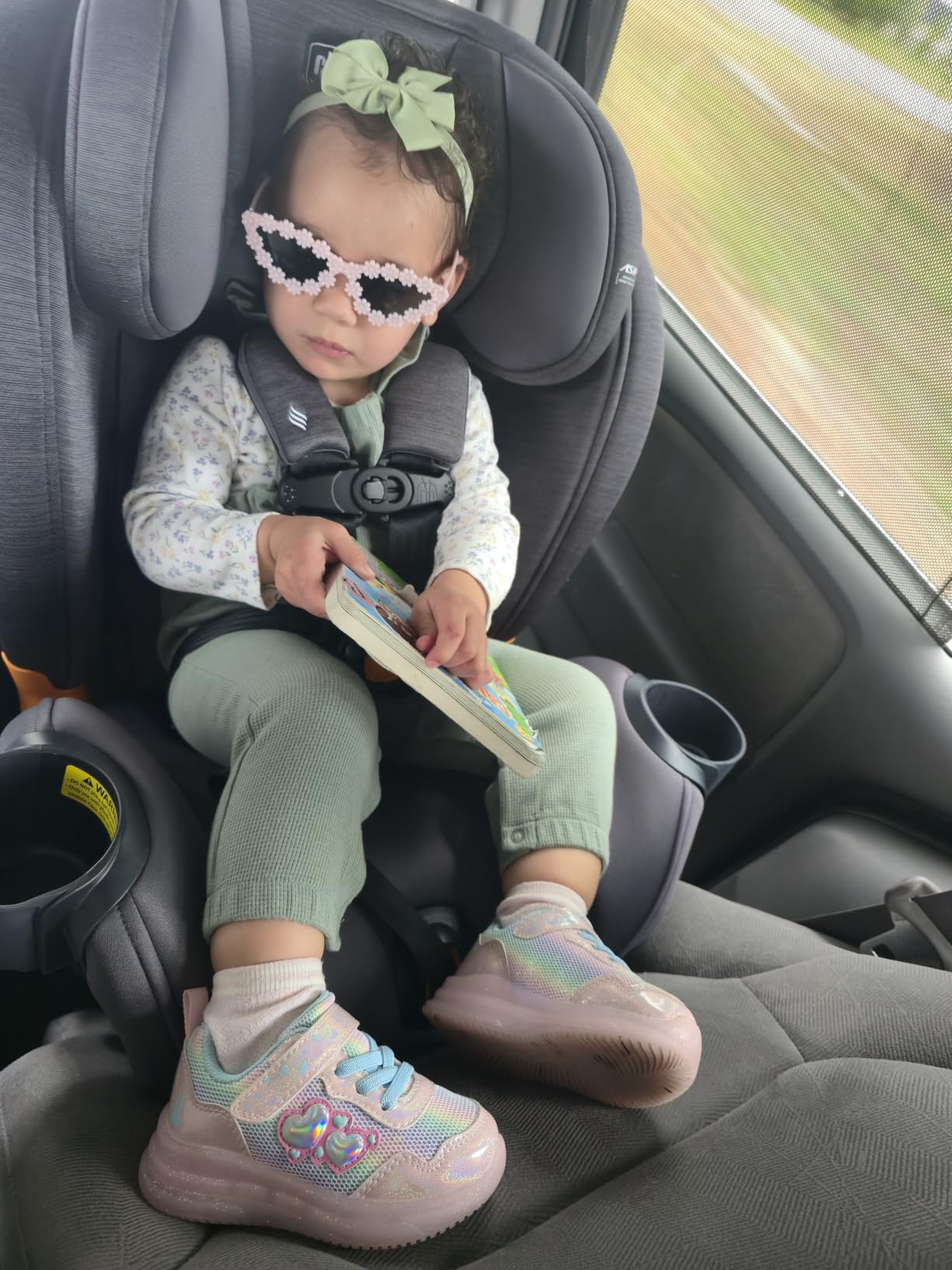 Chicco OneFit LX ClearTex All-in-One Booster Car Seat, LeverLock | Ebony/Black, convertible car seat, rear-facing 5-40 lbs, toddler car seat 26.5-65 lbs, booster 40-100 lbs, GREENGUARD Gold customer photo 1