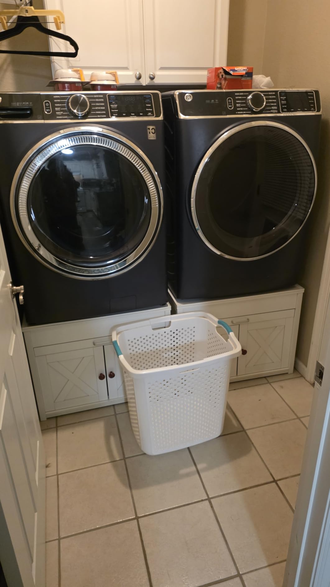 DTK Washer and Dryer Pedestals, Washing Machine Stand with Laundry Basket Shelf, Universal Fit Laundry Pedestals with Hidden Storage and Three Side Doors, 800LBS Capacity customer photo 1