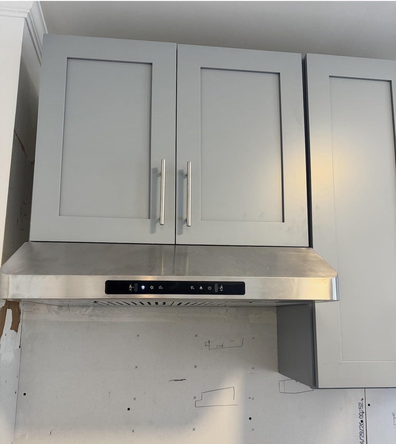 30inch Under Cabinet Range Hood, 900CFM Stainless Steel Vent Hood | Dual Motors, Gesture & Touch Control, Permanent Filters, Top/Rear Vents, Timer, Dimmable Lamps, Ducted Kitchen Hood customer photo 1
