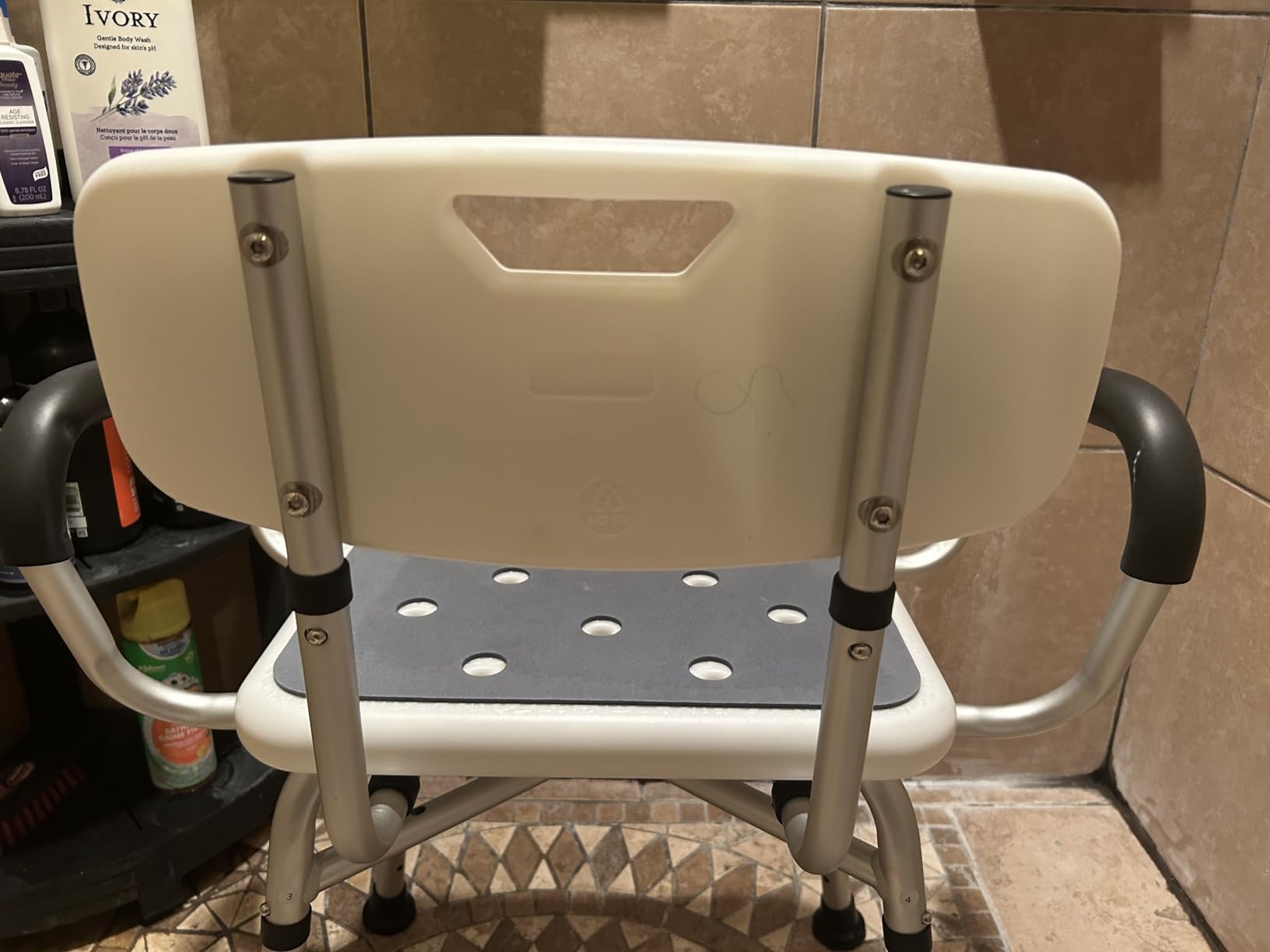 BRITULIF Adjustable Shower Chair with Arms & Back, Stable Heavy Duty 550lbs Safety Bathtub Seat with Non-Slip Feet, Rust-Resistant Aluminum Frame & Tool-Free Assembly for Elderly & Disabled customer photo 2