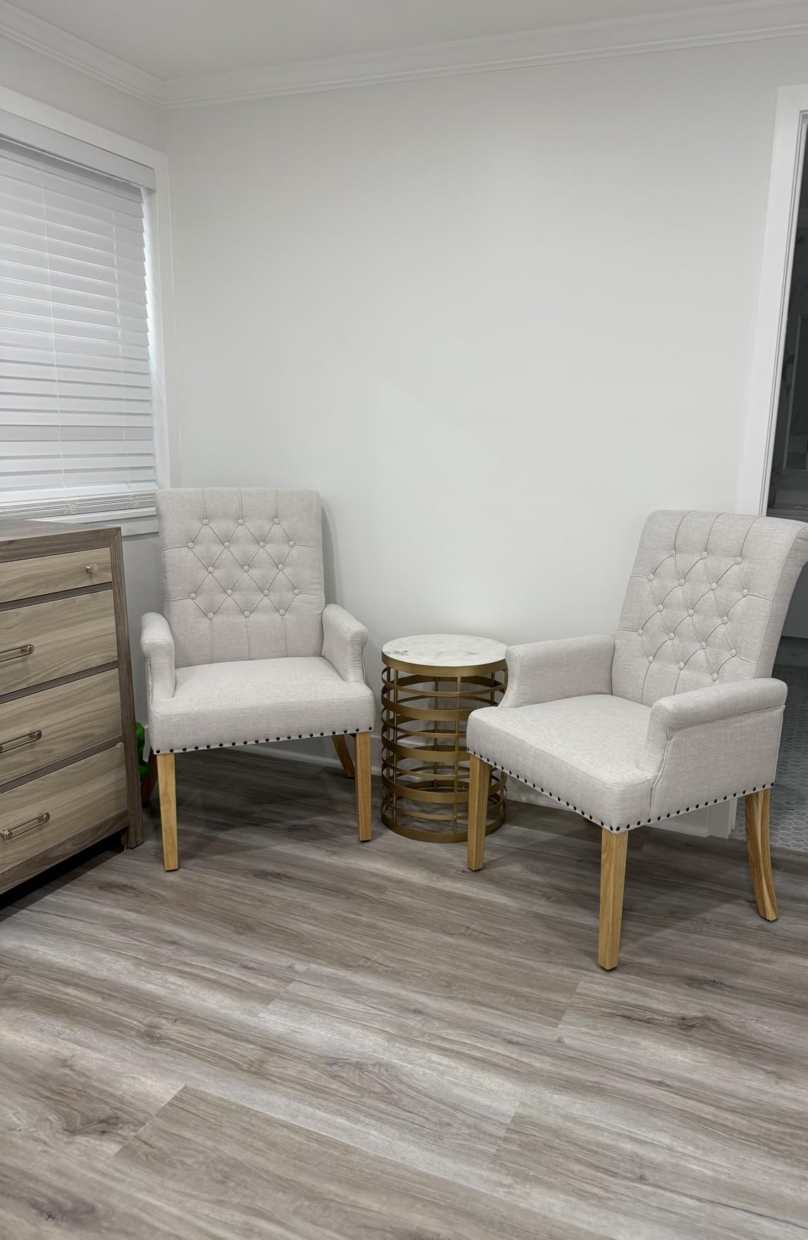 WUTUTUEE Fabric Dining Chair with Arms, Upholstered Tufted High Back Dining Room Chairs, Accent Armchair with Solid Wood Leg and Nailhead Trim, Kitchen Dining Living Room, Beige customer photo 2