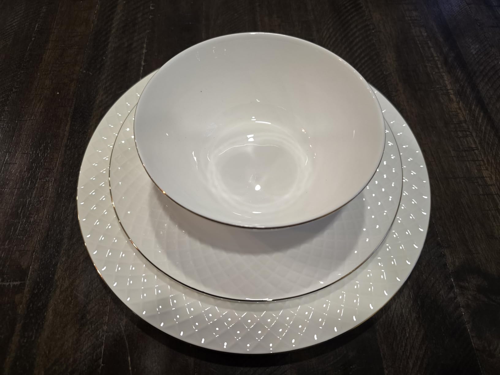Mikasa Trellis Gold Rim Bone China Lightweight Chip Resistant 12 Piece Dinnerware Set, Service for 4 customer photo 1