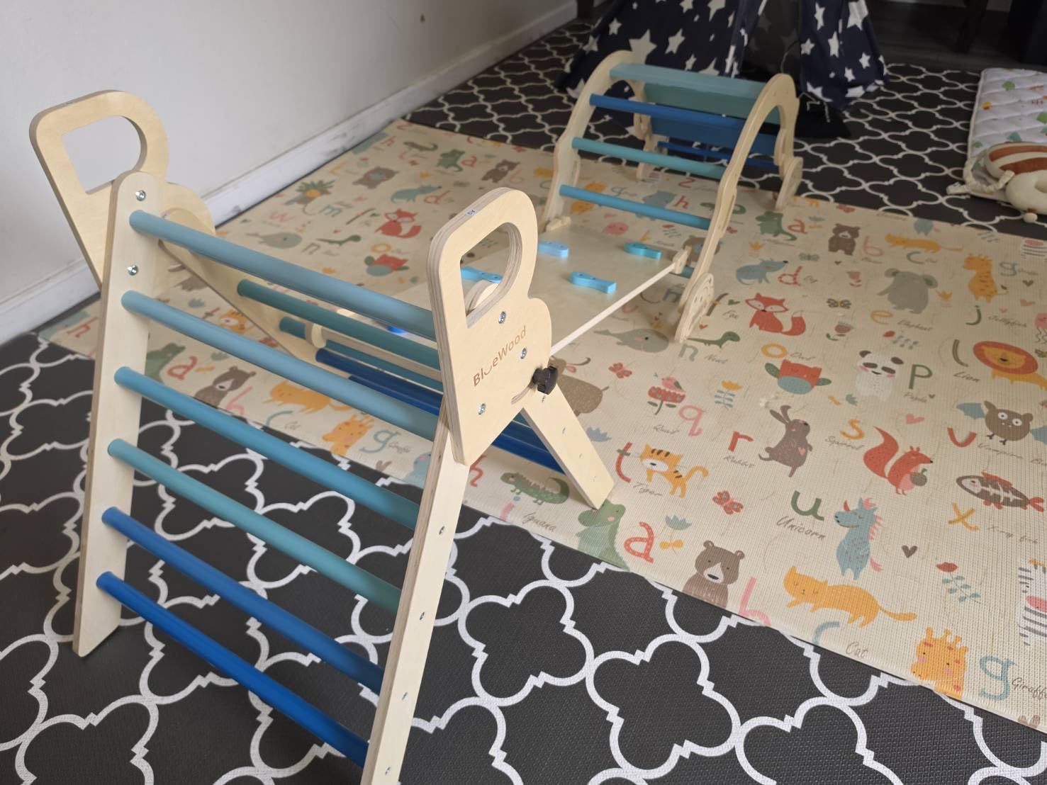 BlueWood Pikler Triangle Set with Cushion, Foldable 9-in-1 Montessori Philosophy customer photo 1