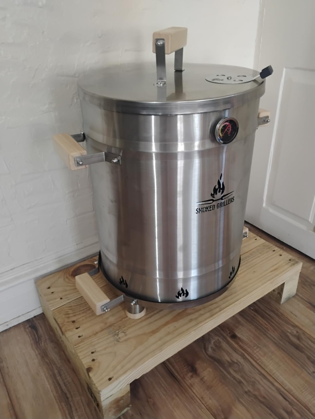 Barrel Smoker Grill Combo | 100% Stainless Steel Barrel | 95% Less Smoke, Even Heat | Easy to Use & Clean - Vertical Smoker Ideal for Balconies and Backyards (MEDIUM-25 LBS) customer photo 1