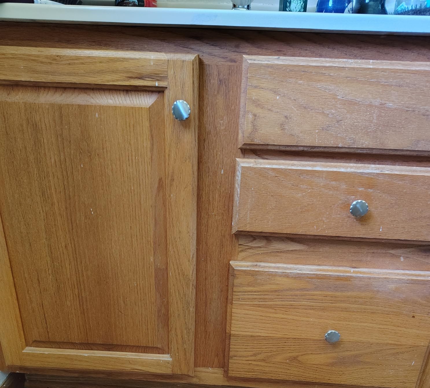 Varathane Total Control Gel Stain | Low Odor Water-Based Formula | Thick Gel Formula for Vertical Surfaces | Ideal for Wood, Metal & Fiberglass | Half Pint | Dark Walnut customer photo 1